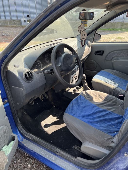 Logan dacia prima generatie