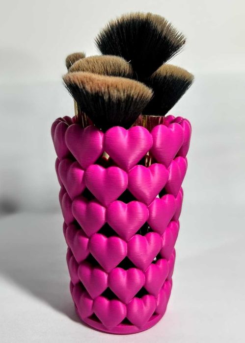 Suport pixuri / pensule machiaj – model inimioare.