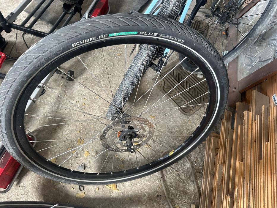 Roți față / spate cu disk Shimano / 10 pinioane Cube