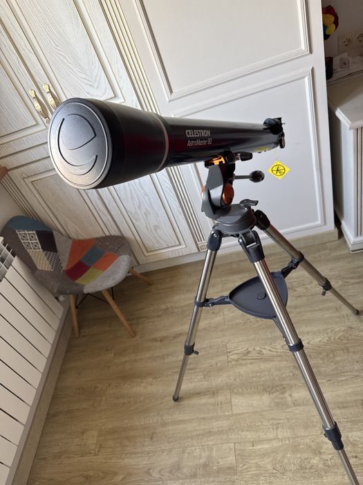 Продам Телескоп Celestron AstroMaster 90x1000