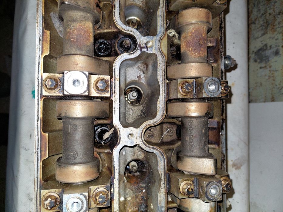 Chiulasa motor,ax came Opel 2.5xe cod90 412 232/90 412 231