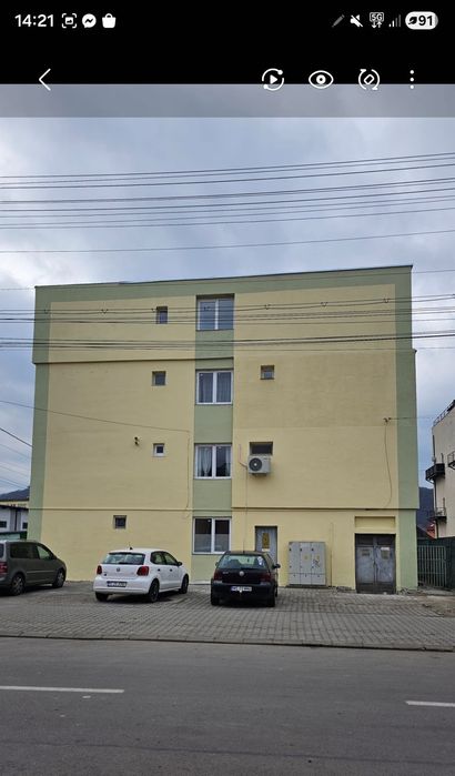 Vand apartament cu 2 camere