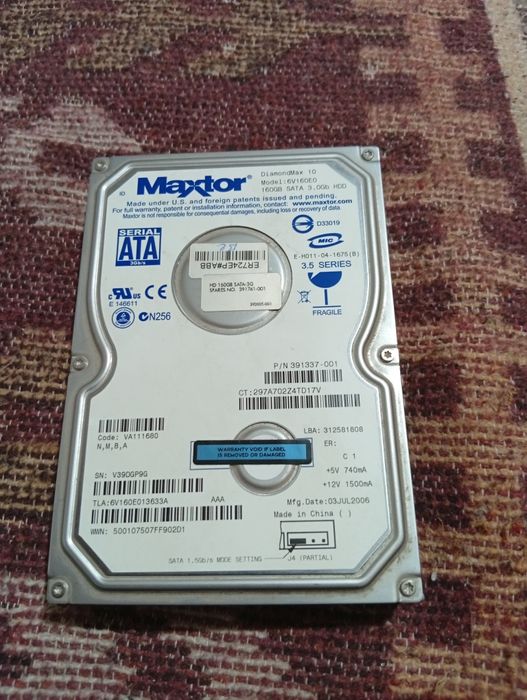 2x HDD Maxtor 160GB SATA + 120GB IDE
