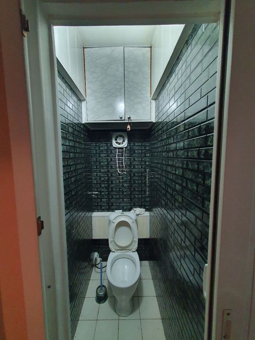 Продаётся 4 комнатная квартира..