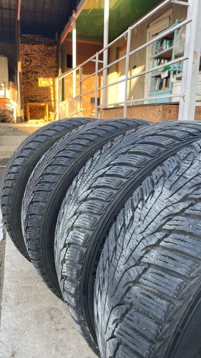 Шины, зимние липучка