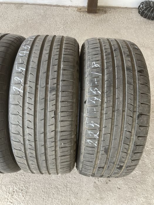 Лятни гуми 225-45-18 Дунлоп