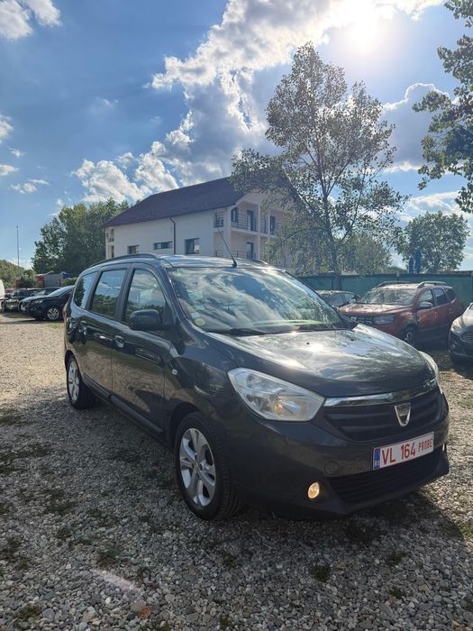 Dacia Lodgy -1.5DCI- 110cp 6+1 trepte AC/NAVI/Pilot/Cârlig (Garanție)