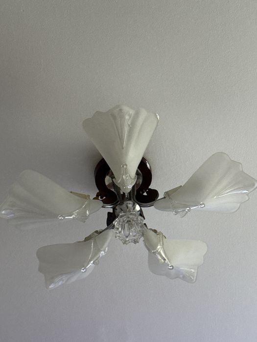 Lustră clasică – 5 brațe, sticlă opal