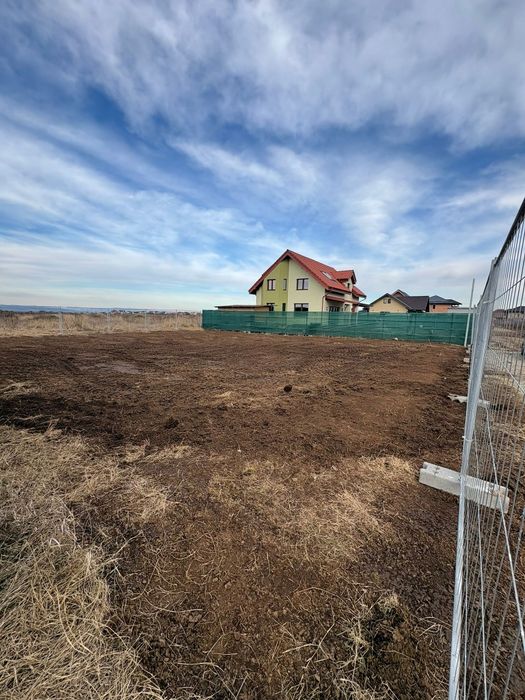 Teren 500 mp cartier raza soarelui intrare izvor