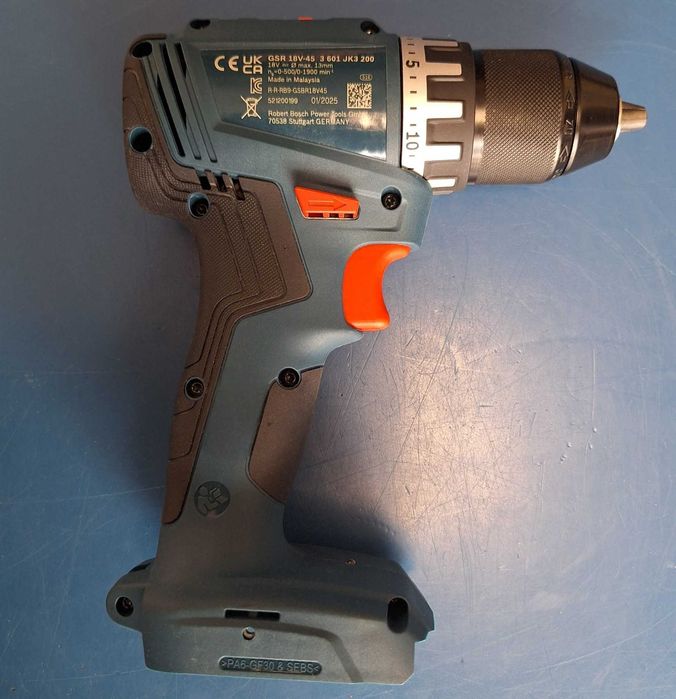 Винтоверт Bosch GSR 18V-45 Professional (с батерия и зарядно)