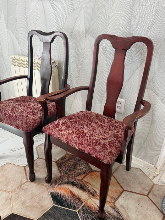 Продам кухонный стулчик