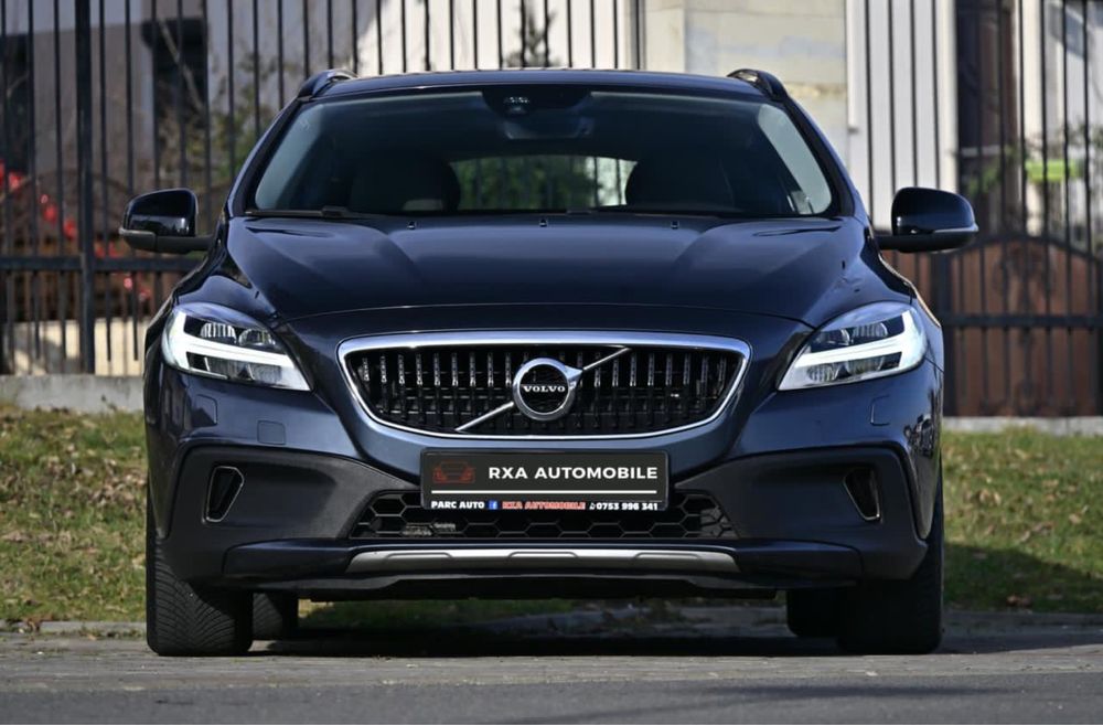 Volvo V40 Cross Country d2 2.0 Diesel 12.2016 Euro6 Webasto Led