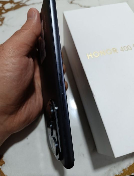 Honor 400pro 12/512gb li full kamplekt xamma narsasi bor