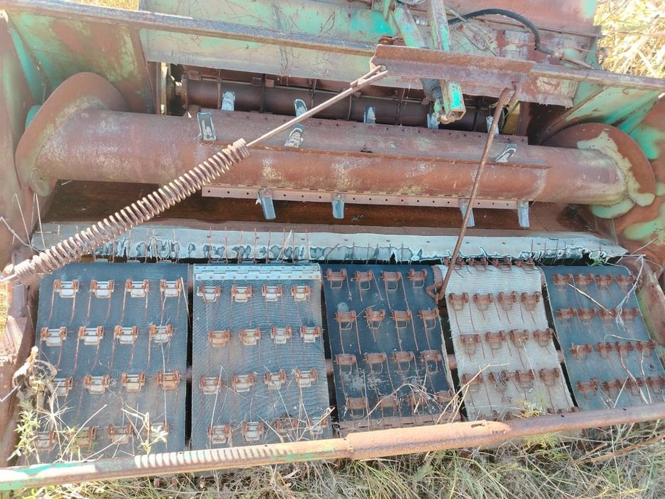 Продам подборщик сено-солома