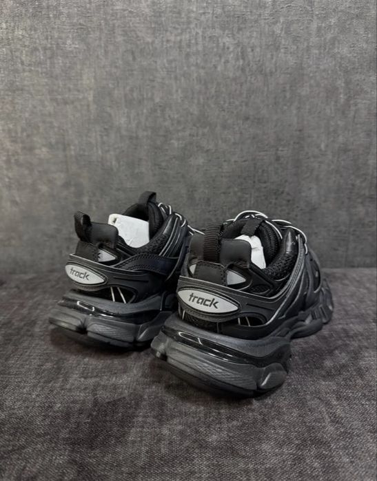 Adidasi balenciaga track