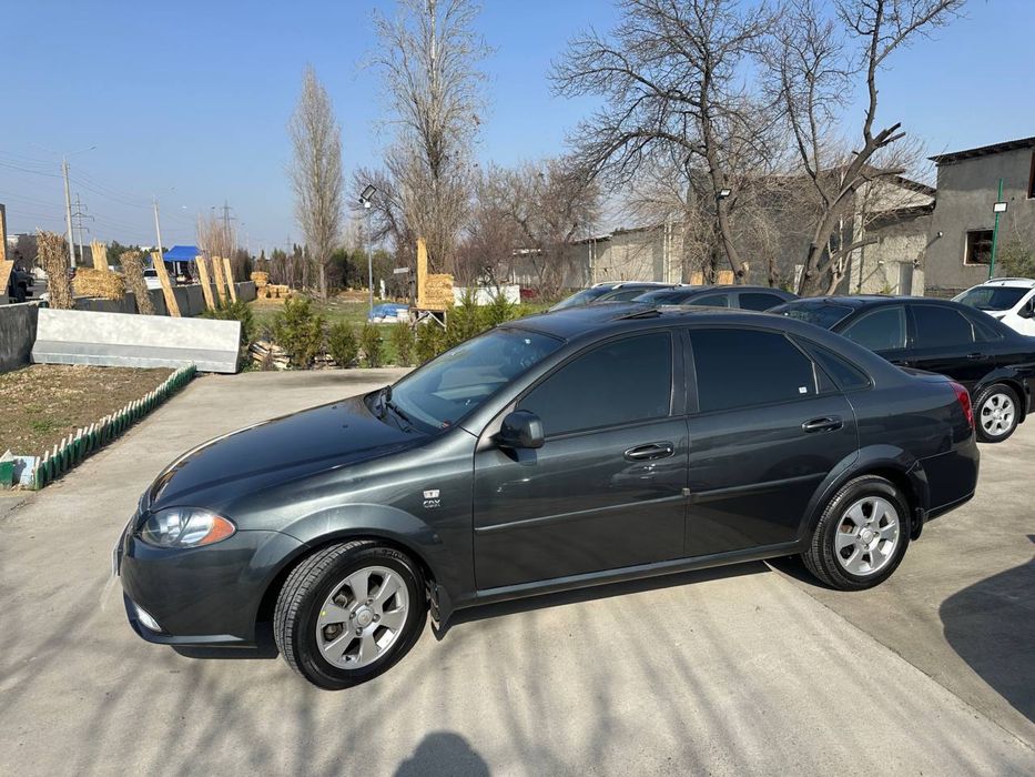 Chevrolet gentra sotuvda