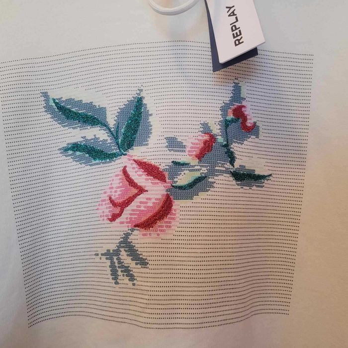 REPLAY чисто нов анорак