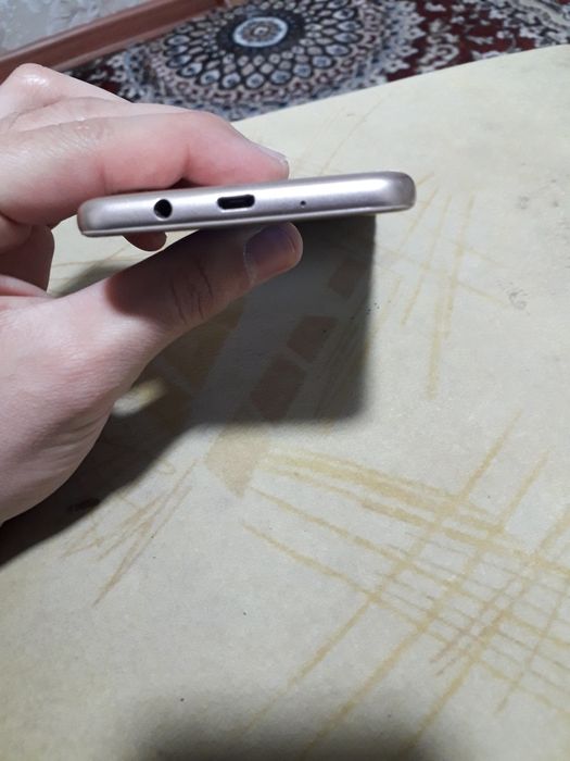 Samsung j5 prime kafolati bilan