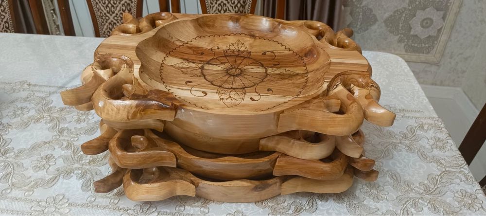 Қазақ ою табақтары