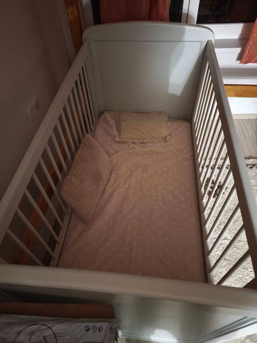 Кушетка масивна дървесина