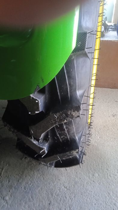 Mini traktor sotiladi