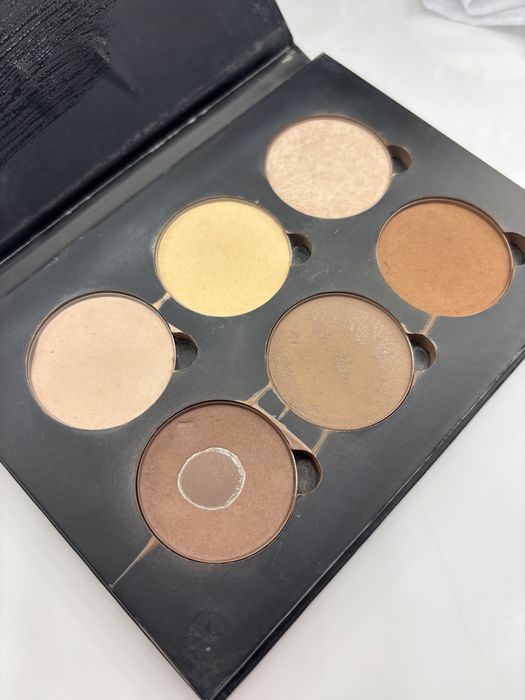 Люстра , свет , тени , гофре