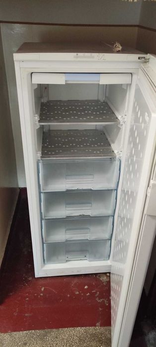 Vand congelator artic 5 sertare