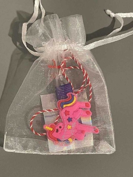 Set 8 martisoare clame pentru fetite cu unicorni