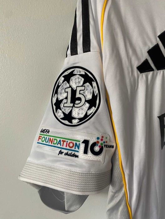 Реал Мадрид Тениски