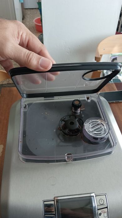 Кафе автомат Philips Saeco Syntia