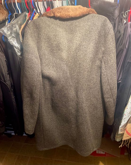 Superb Palton lână cu guler blăniță ied