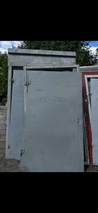 Двери металлические