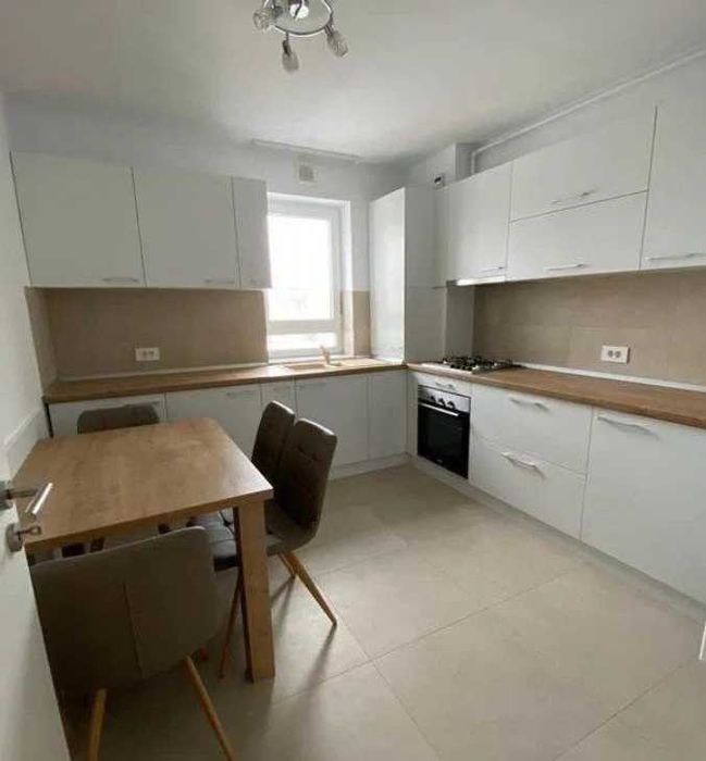 Дава се под наем Двустаен апартамент в Пловдив, Коматево - 65 кв.м за 204 € - Снимка #3