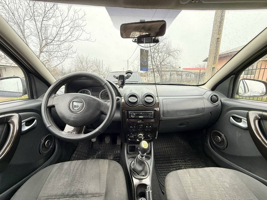 Dacia duster 2013 1.5 dci 110 cp
