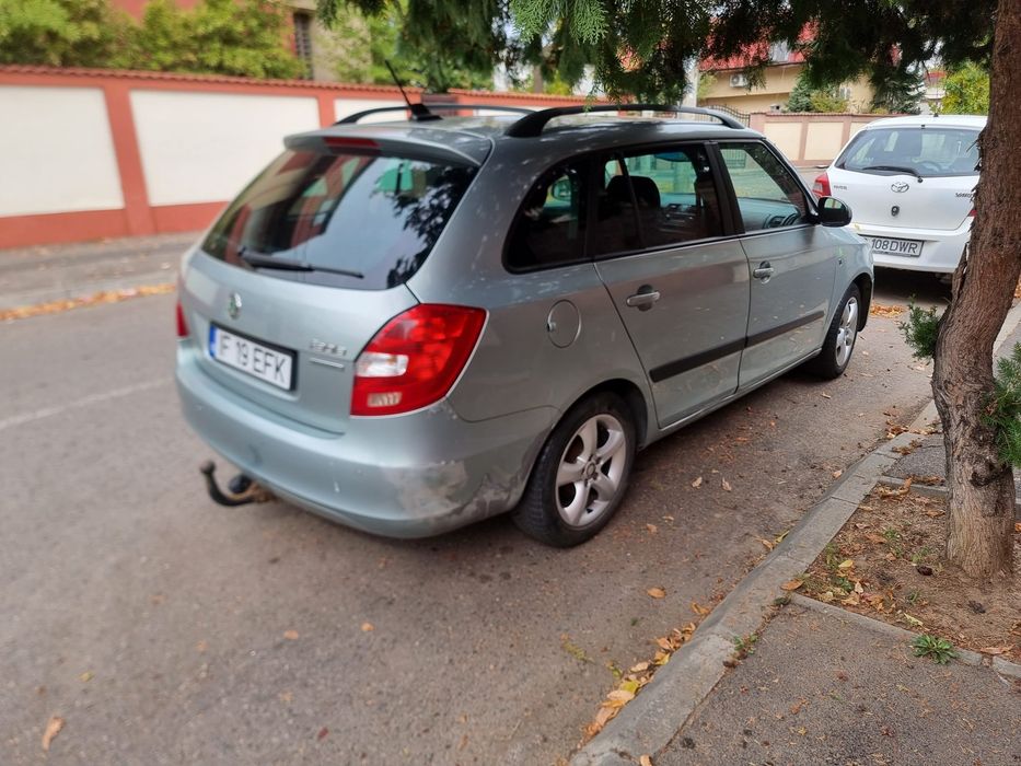 SKODA Fabia 2011 — imagine 4