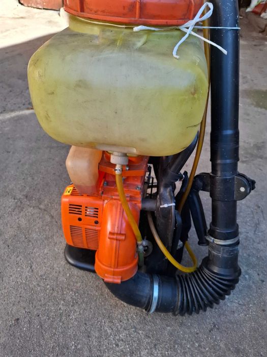 Продавам моторна пръскачка