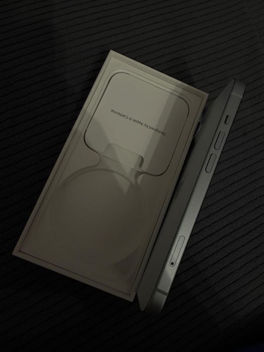 Vand iphone 15 128GB