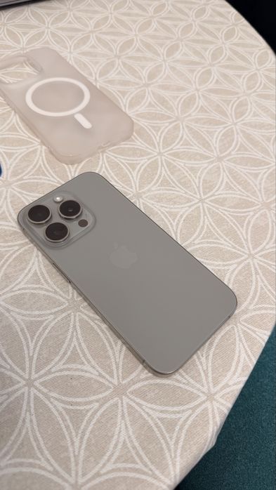 Iphone 15pro, в идеальном состоянии
