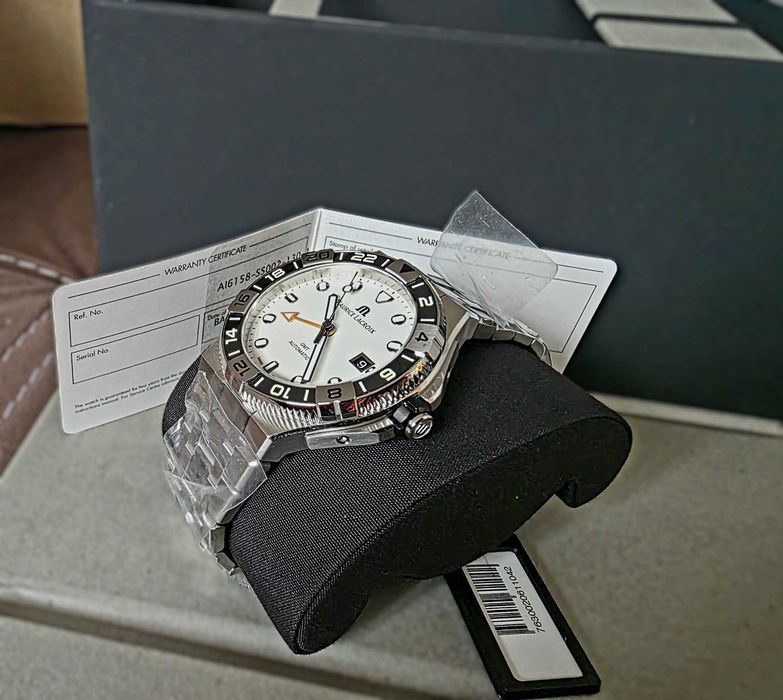 Чисто нов Maurice Lacroix Aikon