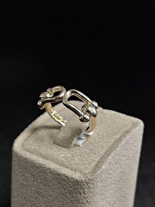 НОВ Златен Пръстен 2.43гр / 14К