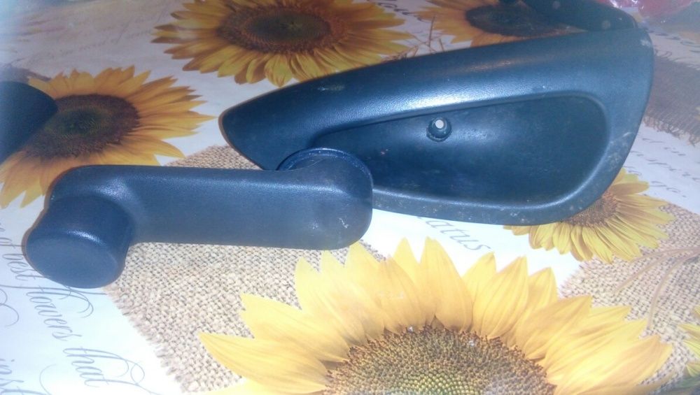 Дръжка за врата на Рено Меган гр. Велико Търново Бузлуджа • OLX.bg