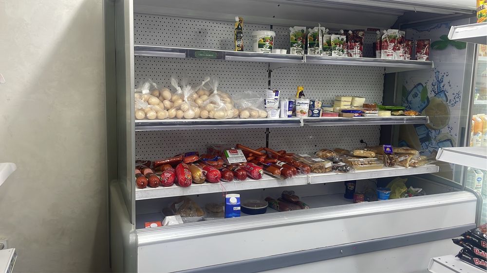 Холодильник для магазина
