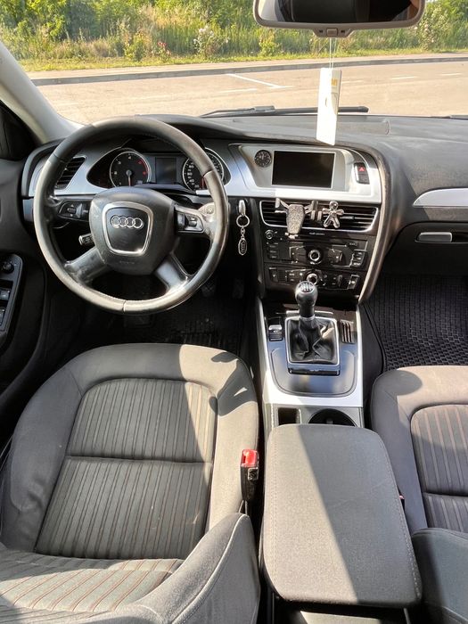 Audi A4 B8 2.0 TDI 2009