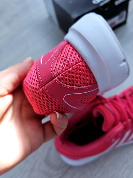 Розови дамски маратонки адидас/ adidas размер 36 2/3