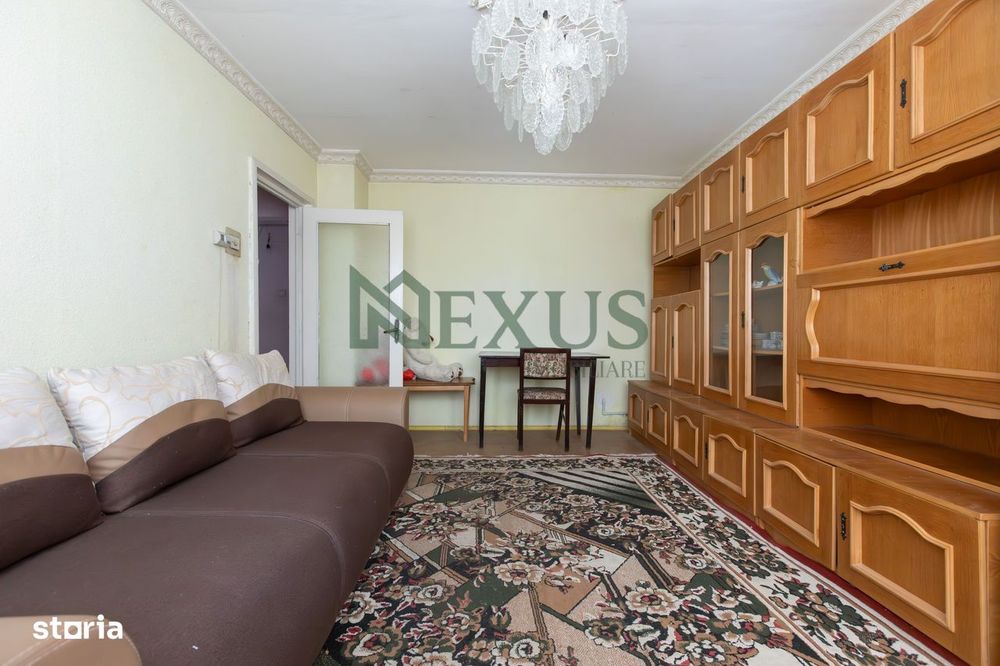 Apartament cu 4 camere, 90 mp, etaj 1 – Zona Nord, Bacău