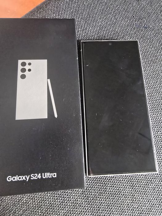 Сасмсунг галакси s24 ультра.