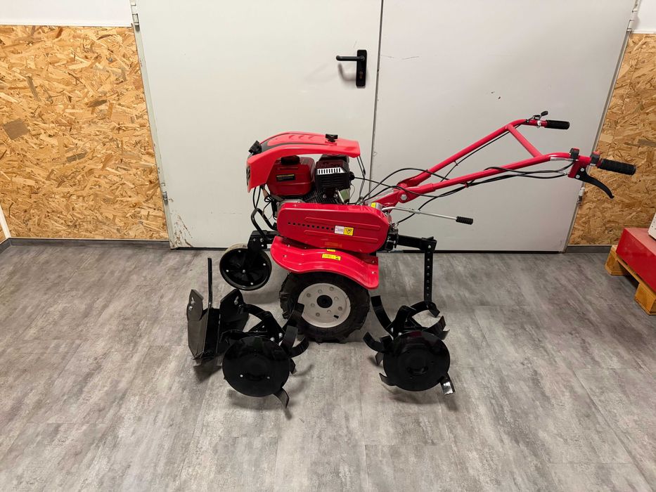 095112	Мотофреза бензинова 5.2kW (7.0hp) 2+1 ск. к-т RD-T07 В Кашон