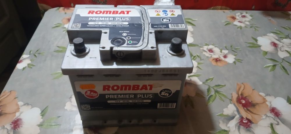 Vând baterie auto ROMBAT