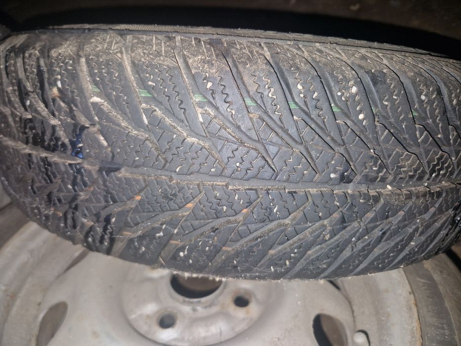 Vand roti ,155/65R14 T, M+S,vand jante tabla,vand anvelope