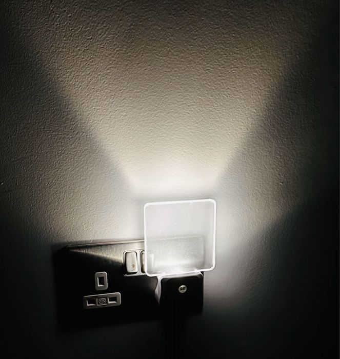 Lampa LED - AUTO On/Off